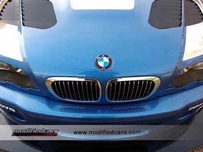 bmw6 BMW M3 GTR 2002: авто из монитора