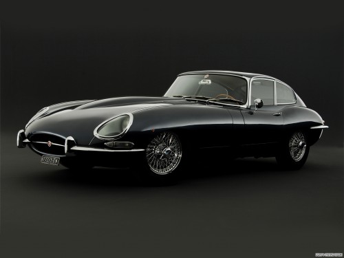 42-500x375 Автолюбитель из Великобритании вручную собрал родстер Jaguar