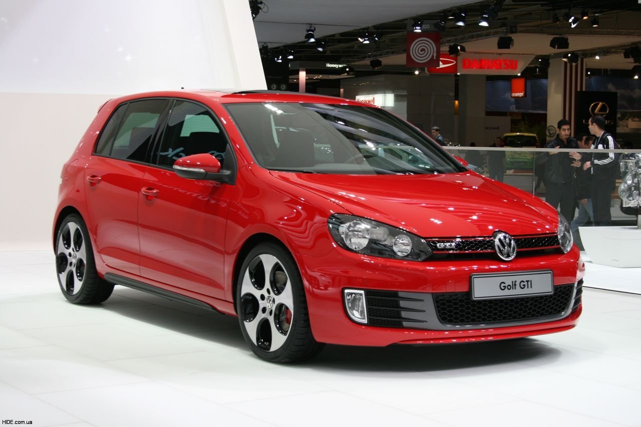 11 Volkswagen Golf шестого поколения стал лучшим автомобилем 2009 года в мире