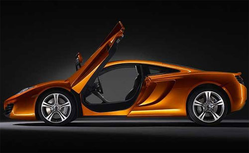 64 McLaren публикует первые официальные снимки нового суперкара