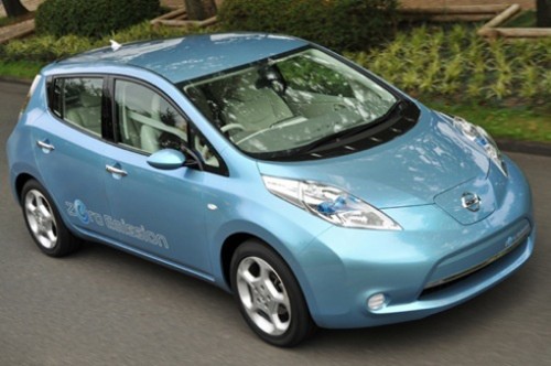 Nissan Leaf - новый компактный электрокар