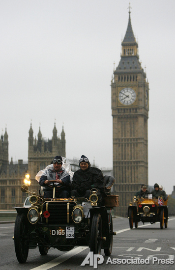 1 ноября в Лондоне состоялось 76-е ралли ретро-автомобилей