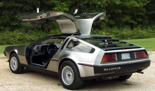 Футуристичный DeLorean - жемчужина коллекции любого ценителя авто