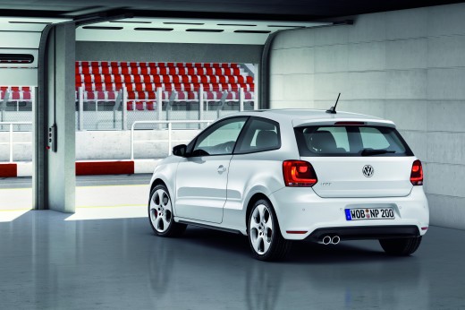 Компания Volkswagen продемонстрировала «заряженную» версию компактного хэтчбека Polo GTI