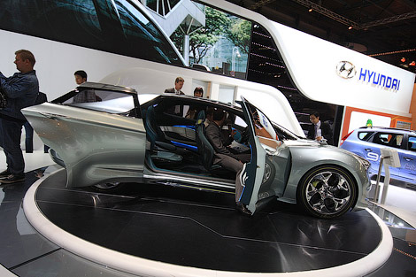 22 Моторшоу в Женеве: Hyundai и ее прототип новой Сонаты