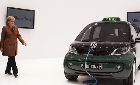 11 Volkswagen показал электрическое такси