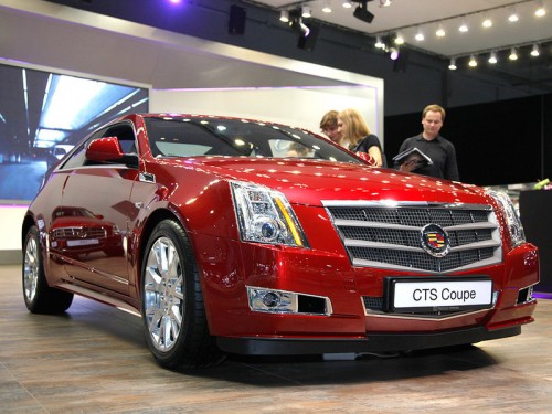 bg800_381804-500x375 Cadillac показал москвичам новое поколение кроссовера SRX и CTS Coupe