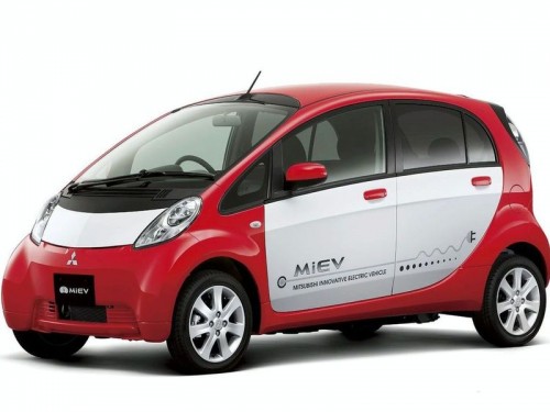bg800_382323-500x375 В Париж Mitsubishi приедет с европейской версией электромобиля i-MiEV 