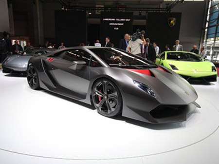 picture3 Lamborghini подтверждает запуск в производство сверхлегкого концепт-кара