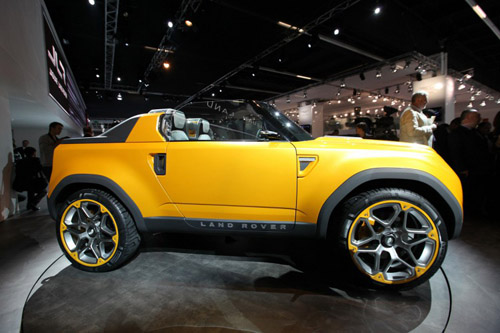  Land Rover покажет обновленный прототип следующего «Дефендера»