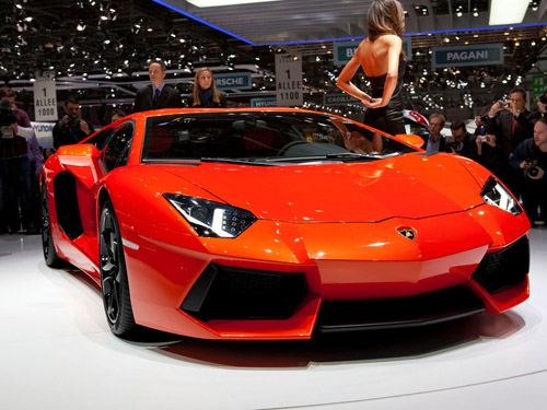 bg800_401589 Женеве покажут открытый Lamborghini Aventador 