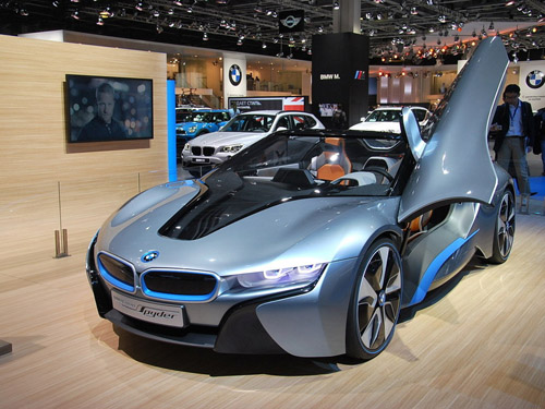 bg800_468967 В Москве показали концепт BMW i8 Spyder