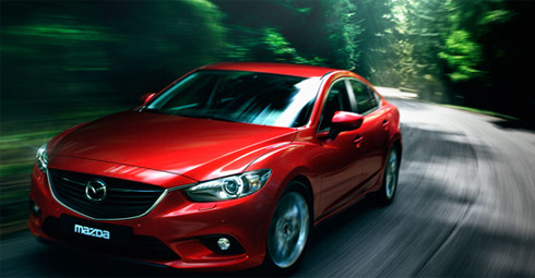 Новая Mazda6 - флагманская модель. Здесь реализована технология SKYACTIV, а это значит - максимум безопасности и сниженное потребление топлива! 