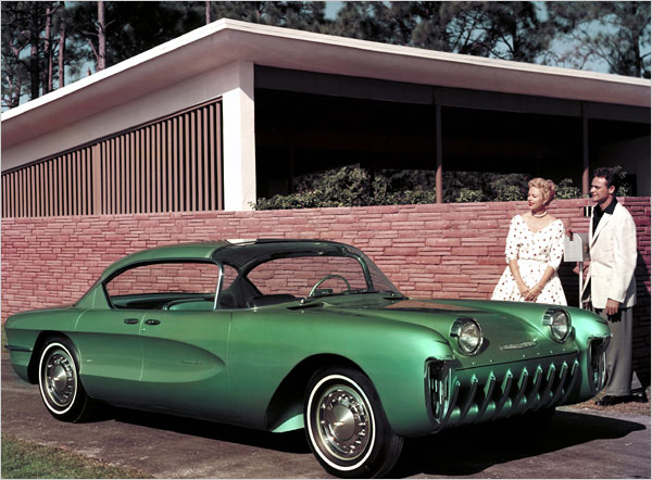 the-1955-chevrolet-biscayne Концептуальные автомобили 50-х годов от General Motors