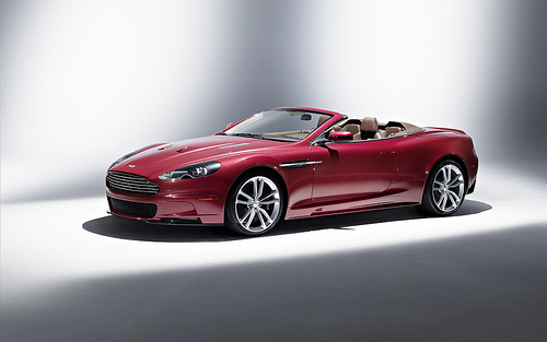 Новый шпионский автомобиль от Aston Martin