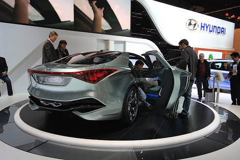 11 Моторшоу в Женеве: Hyundai и ее прототип новой Сонаты