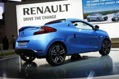  Renault анонсировал бюджетный родстер Wind