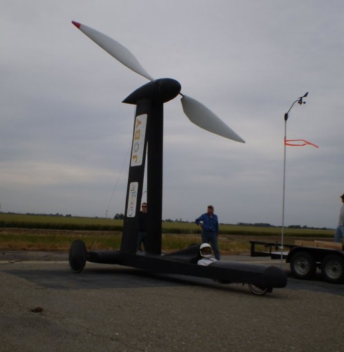 Blackbird — первый в мире ветромобиль