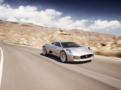 Увидеть в Париже гибридный концепт-кар C-X75 RE-EV от Jaguar и умереть!